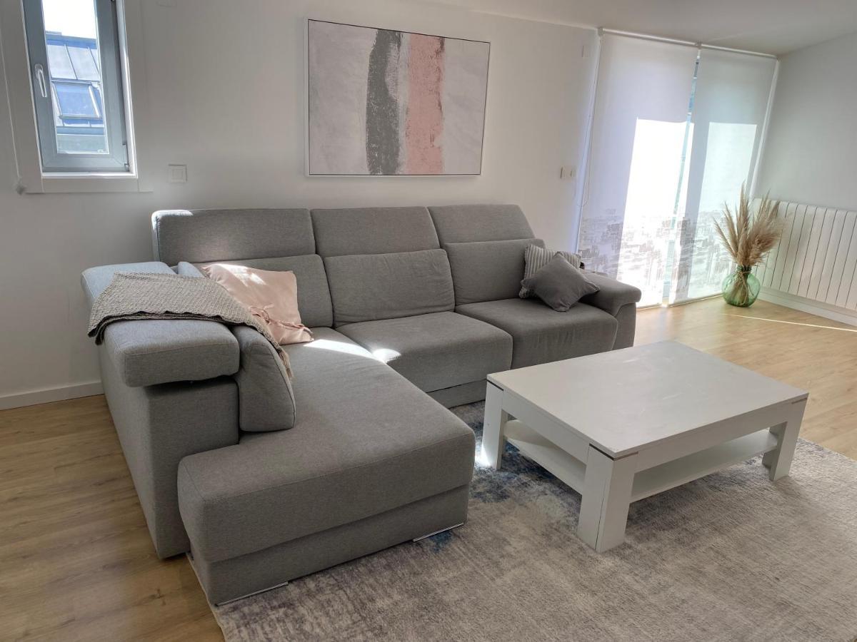 Atico Noa Con Terraza Y Parking Apartment ปอนเตเบดรา ภายนอก รูปภาพ